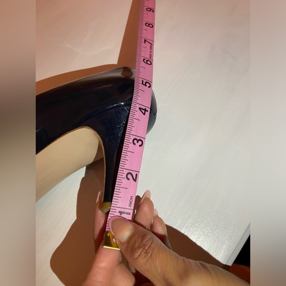 Ferragamo heels - Picture 14 of 14